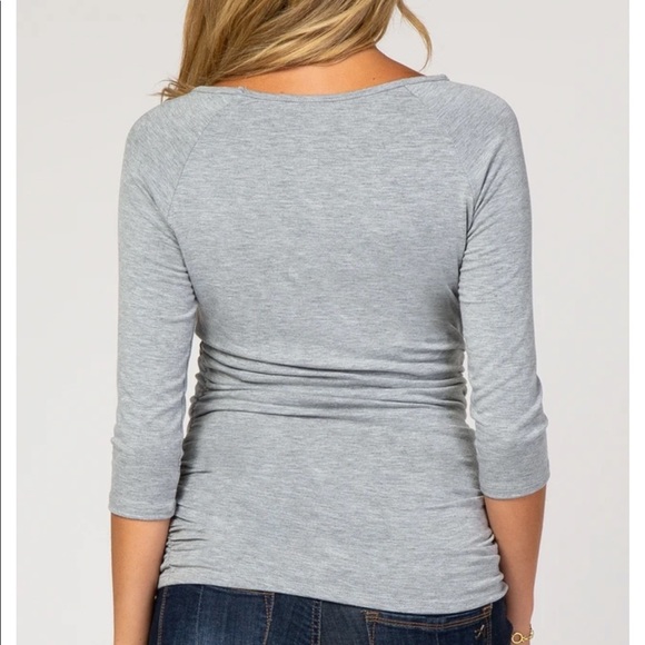 Pink Blush Maternity Ruched Gray Stretchy Top NWT Medium​ - Picture 3 of 9